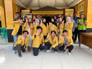 Penyambutan Mahasiswa dan Pemaparan Program Kerja di Desa Ciwuni