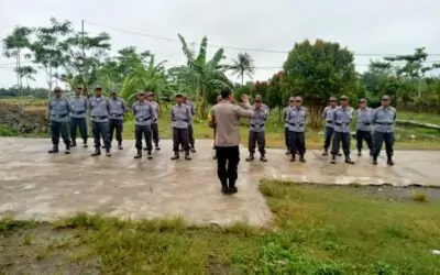 Pemdes Ciwuni Adakan Kegiatan Penguatan dan Peningkatan Kapasitas Tenaga Keamanan LINMAS